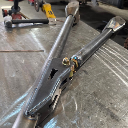 Universal Radius Arms
